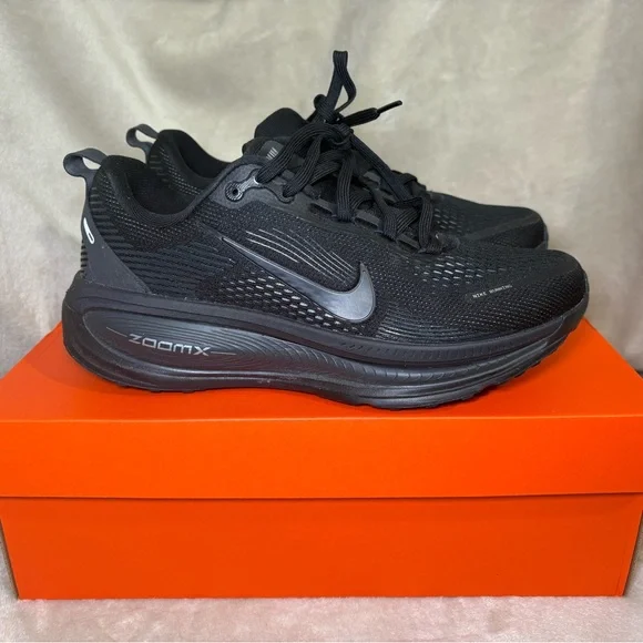 W 9/ M 7.5 Nike Vomero 18 'Black Smoke Grey' Zoomx - Picture 8 of 8